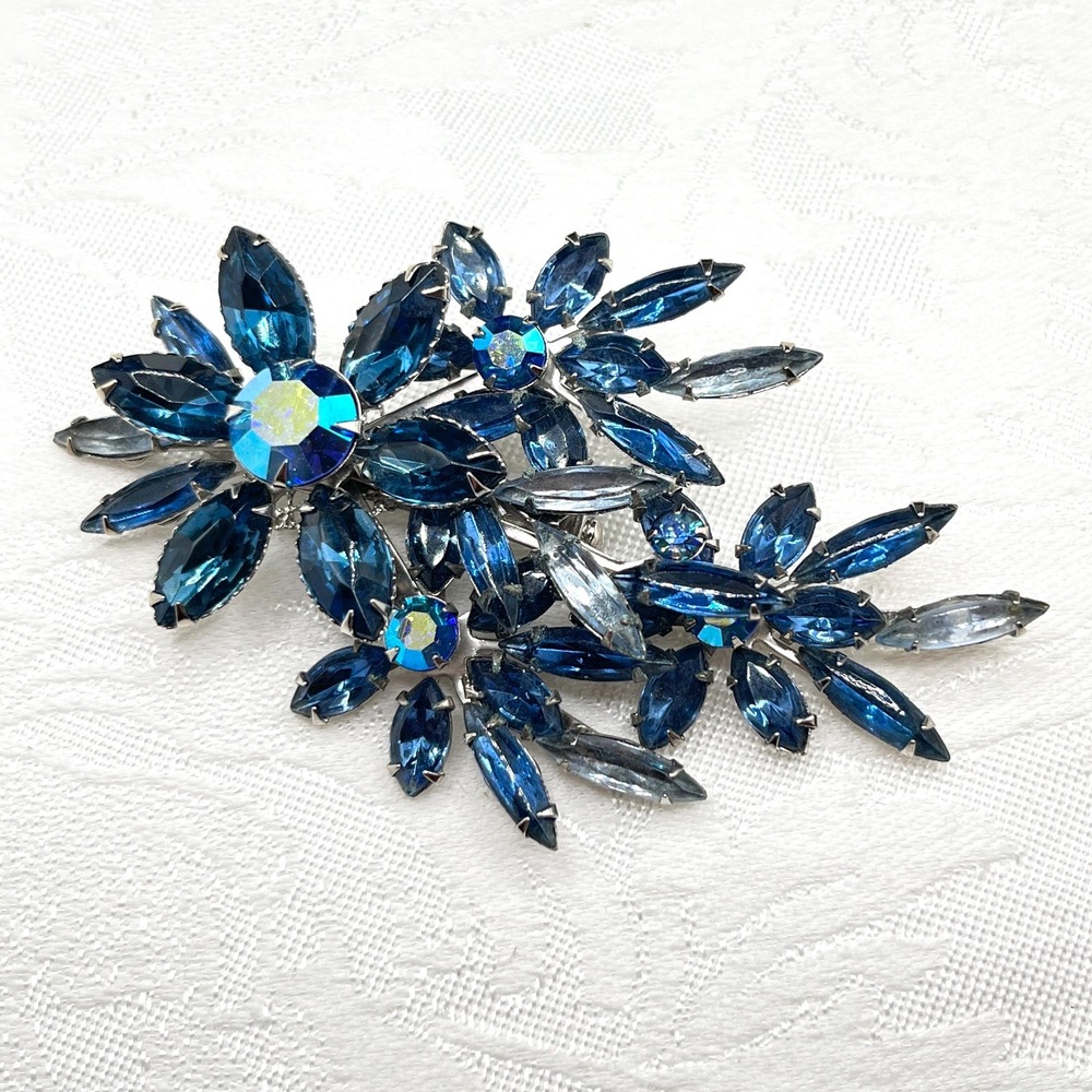 Vintage Blue Navette Marquiseβ Rhinestones Silver Tone Flower Bouquet Brooch